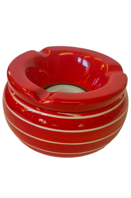 Roter Windaschenbecher aus Keramik mit geschlossenem Deckel, Durchmesser 12 cm.